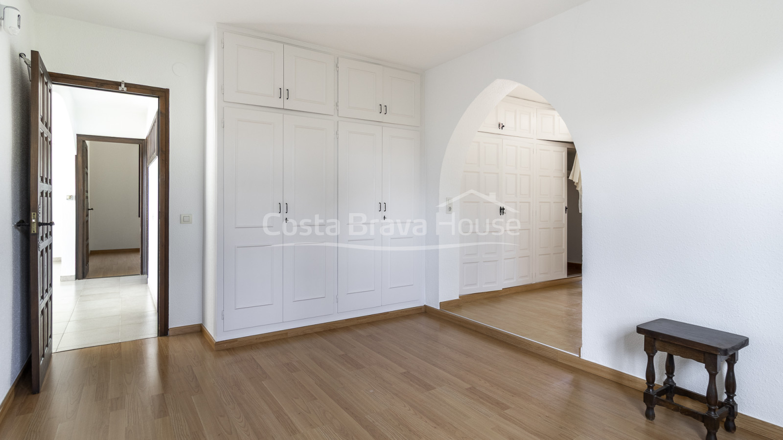Casa amb piscina en venda a Vall-llobrega