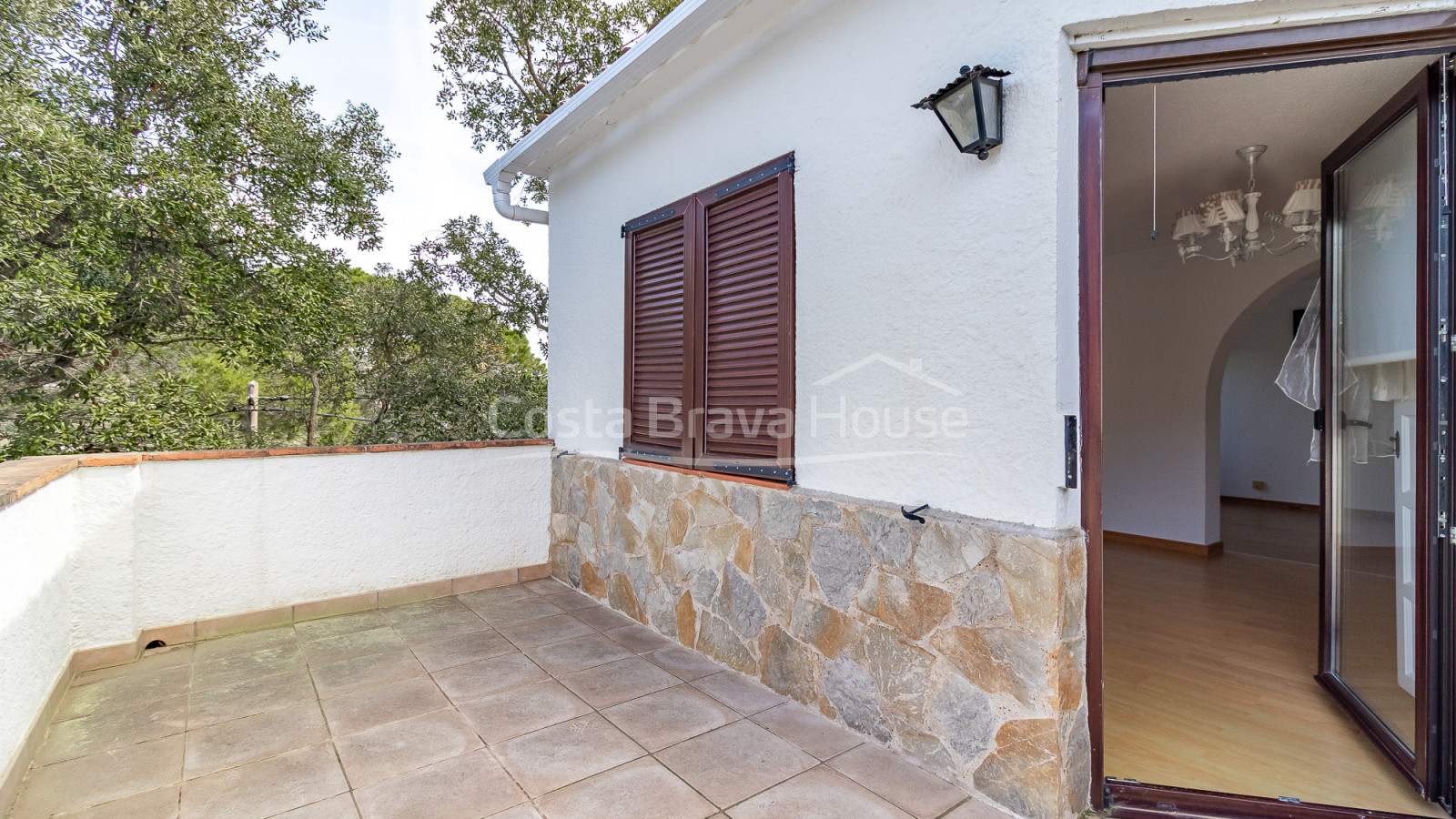 Casa amb piscina en venda a Vall-llobrega