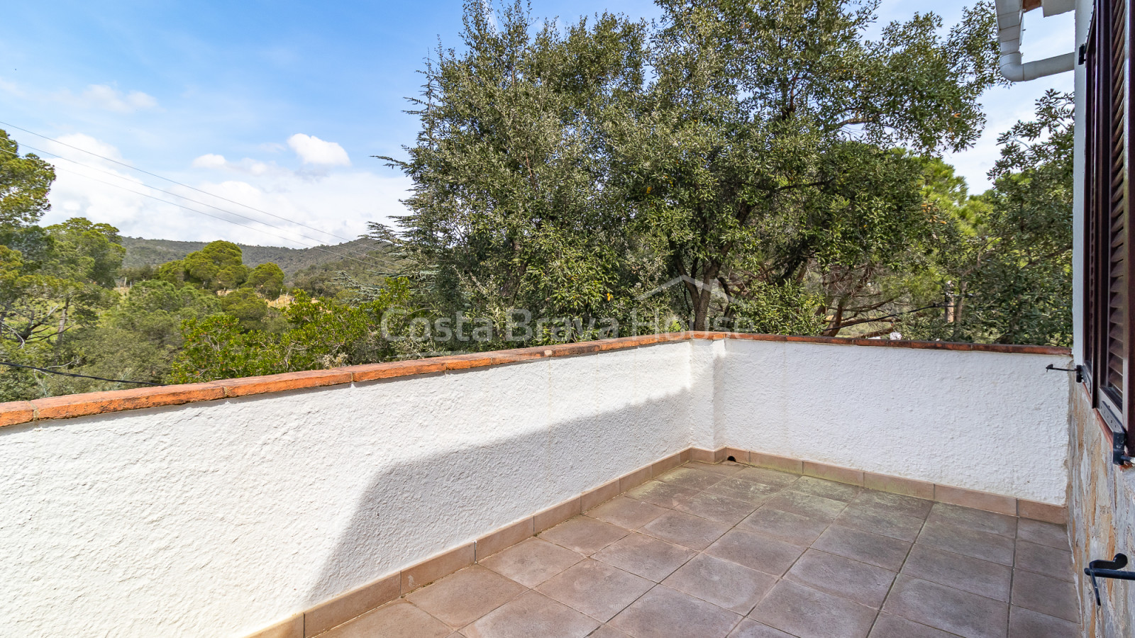 Casa amb piscina en venda a Vall-llobrega