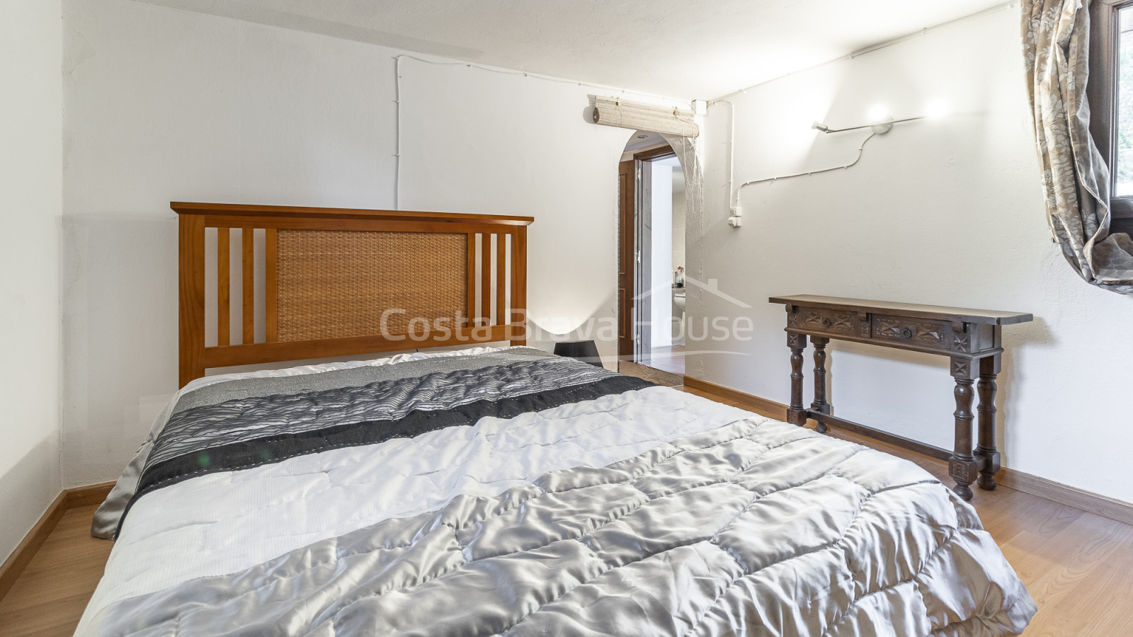 Casa amb piscina en venda a Vall-llobrega