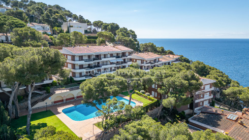 Apartament a Llafranc amb terrassa i llicència turística