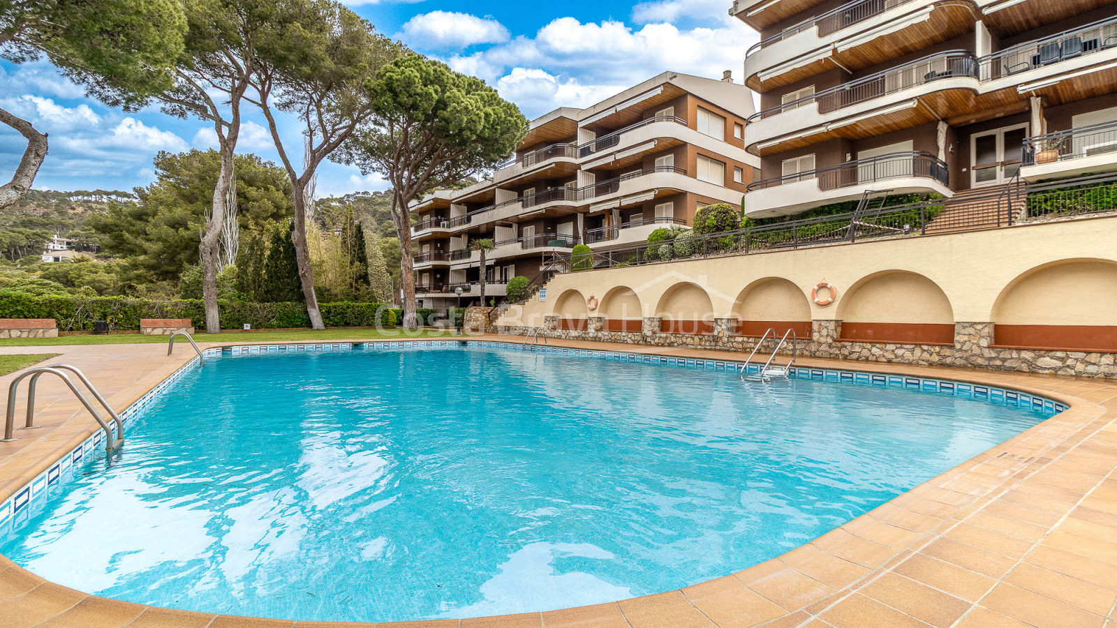 Apartament a Llafranc amb terrassa i llicència turística