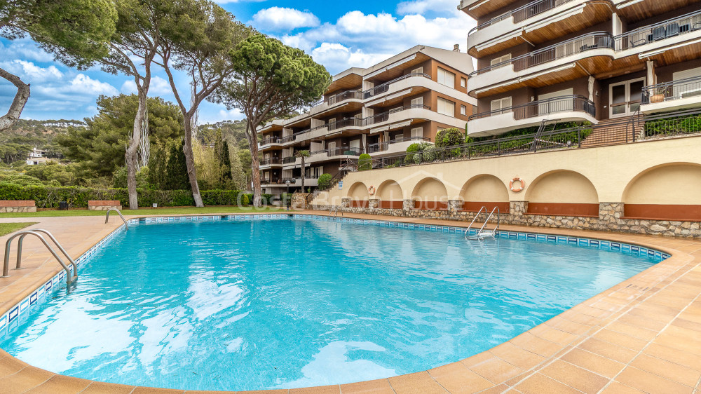 Apartment in Llafranc with terrace and tourist license