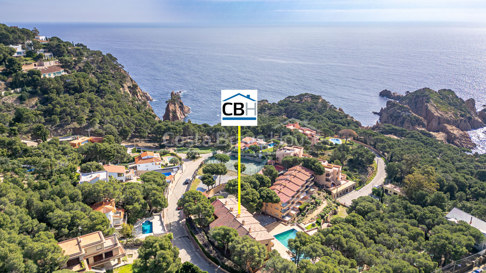 Apartamento en Tamariu con terraza y vistas al mar
