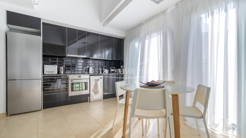 Dúplex en Tamariu con terraza y licencia turística