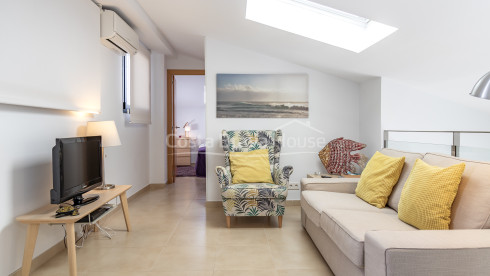 Dúplex en Tamariu con terraza y licencia turística