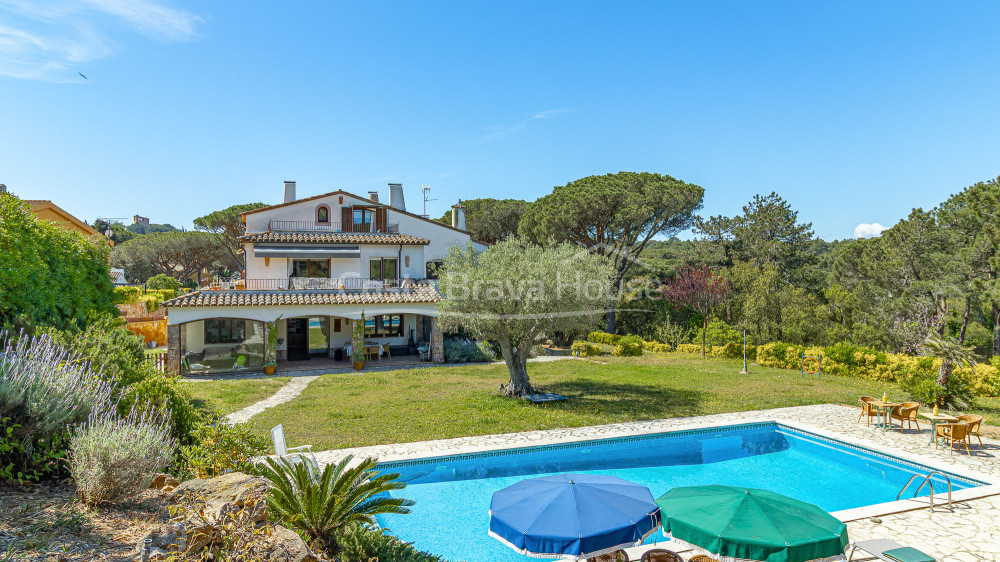 Luxury villa for sale in Calella de Palafrugell