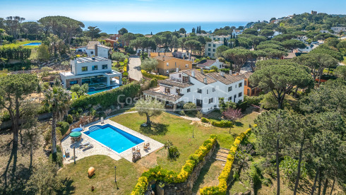 Luxe villa te koop in Calella de Palafrugell