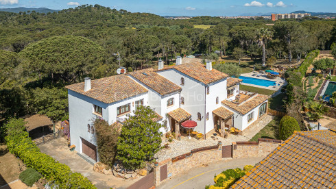 Luxe villa te koop in Calella de Palafrugell