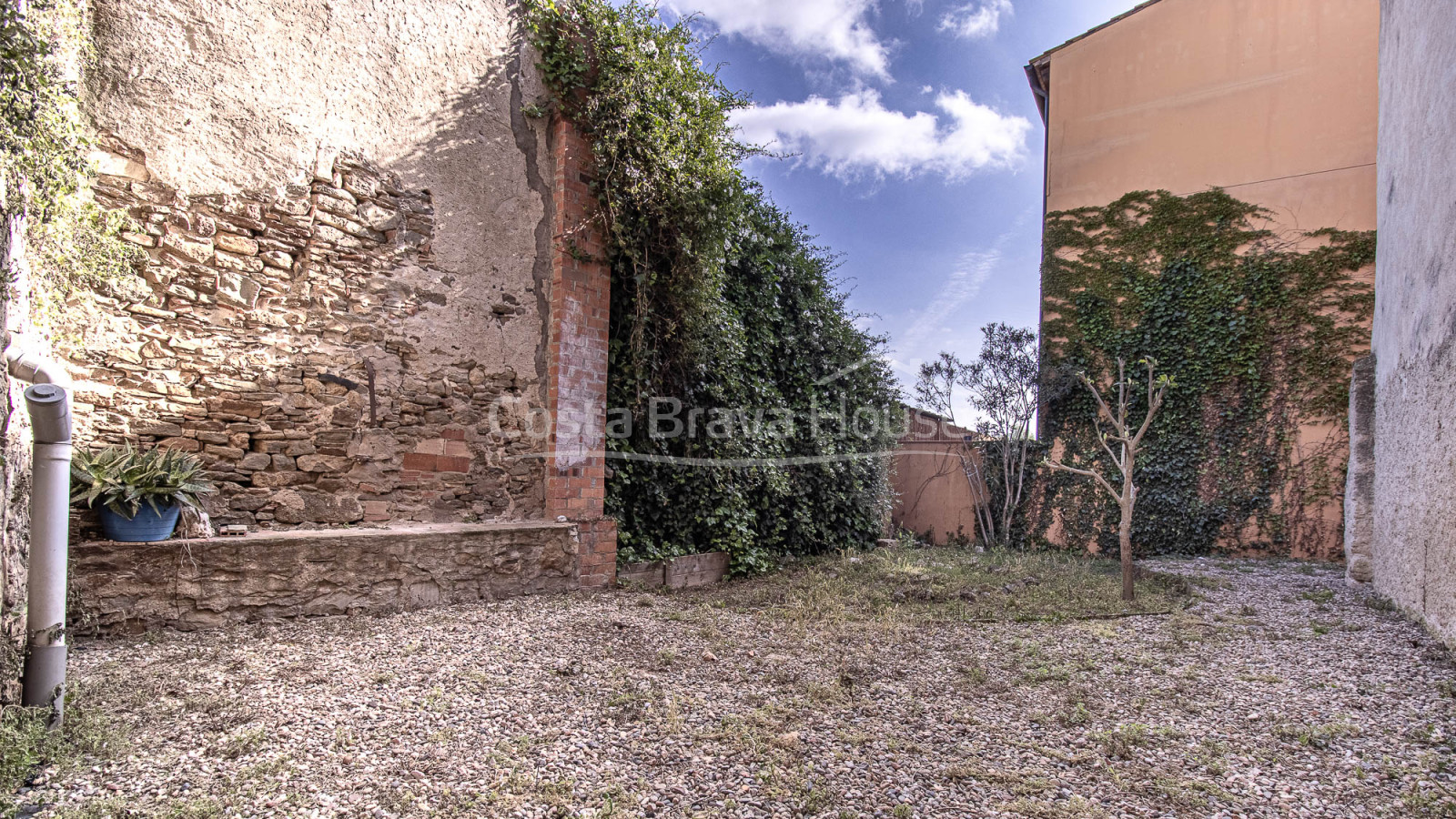 Maison à rénover avec jardin en vente à Gualta