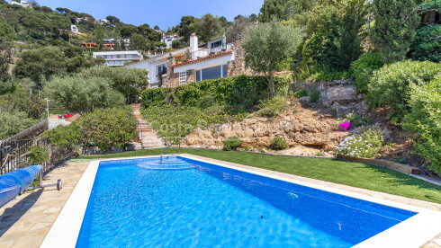 Maison exclusive à vendre à Begur avec vue sur mer
