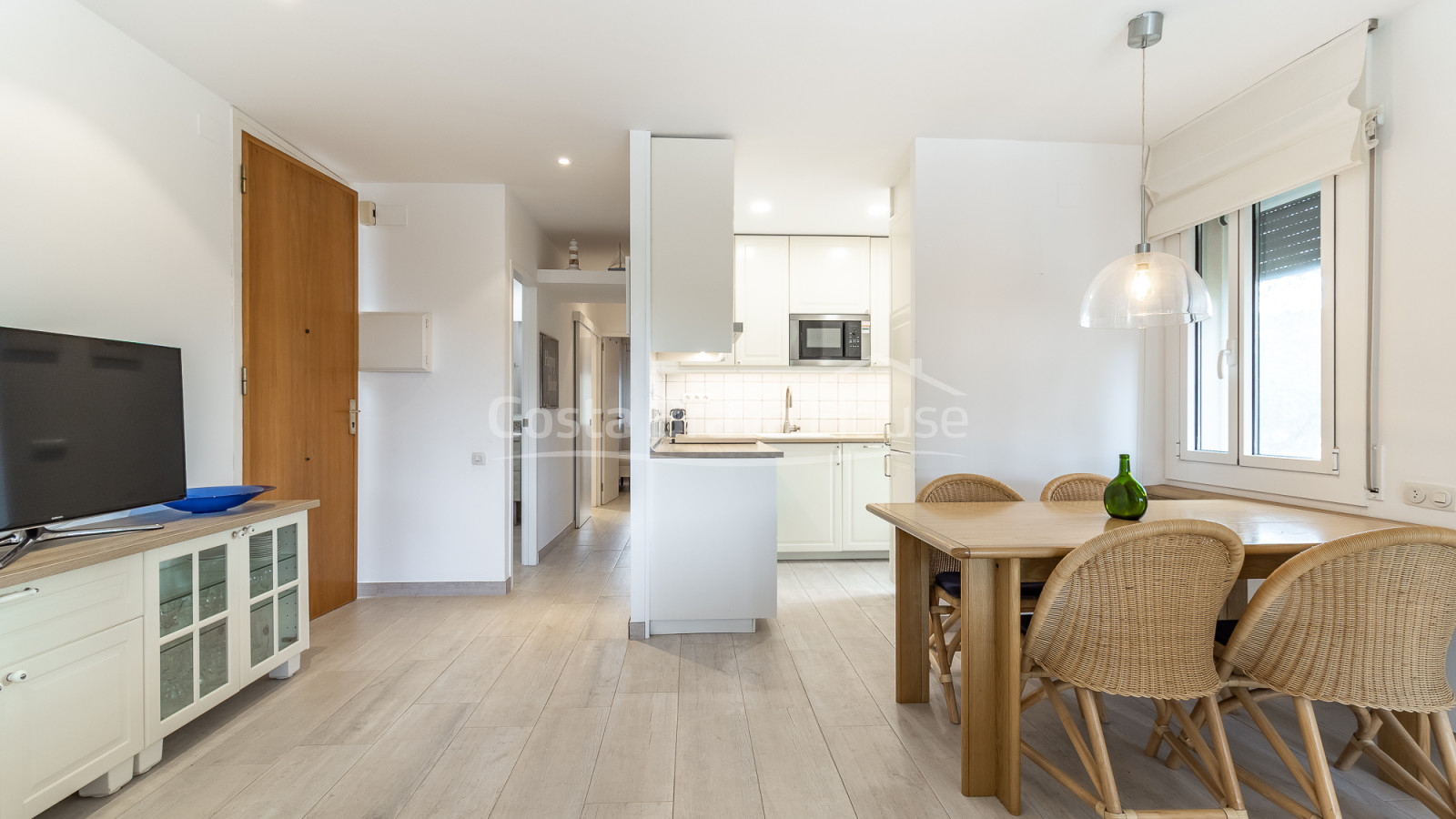 Apartamento en Golfet Calella con terraza y piscina