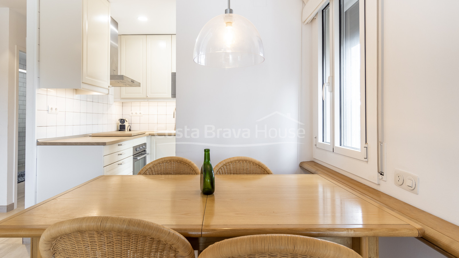 Apartamento en Golfet Calella con terraza y piscina