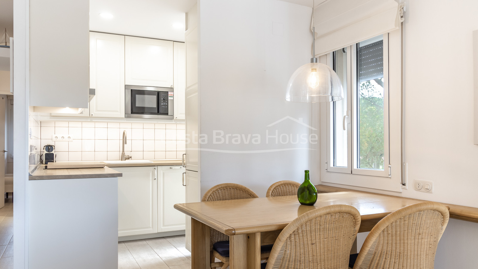 Apartamento en Golfet Calella con terraza y piscina