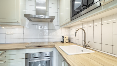 Apartamento en Golfet Calella con terraza y piscina