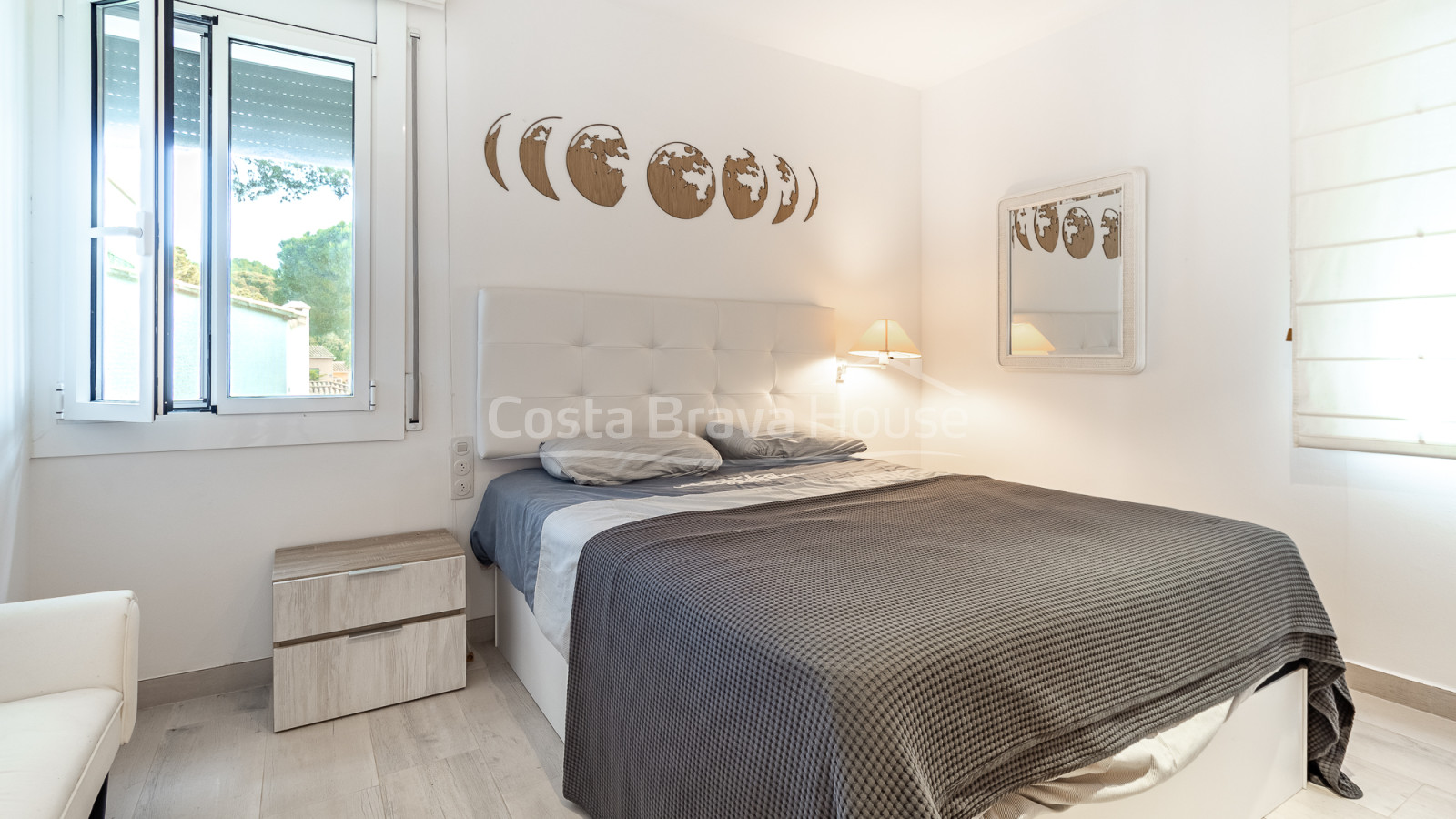 Apartamento en Golfet Calella con terraza y piscina