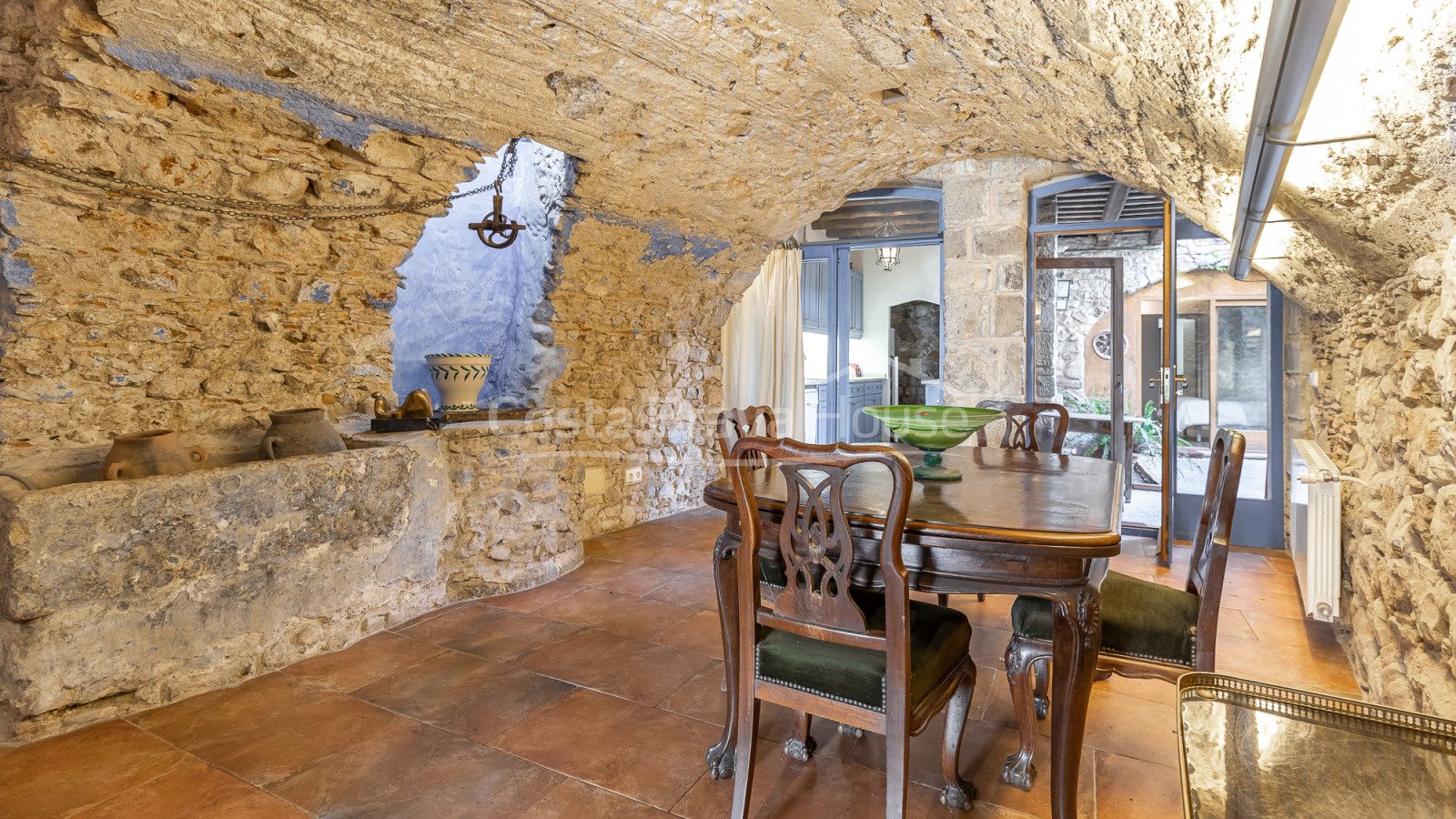 Casa rústica de pedra a Ullà