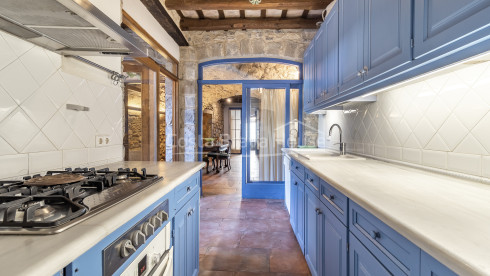Rustic stone house in Ullà