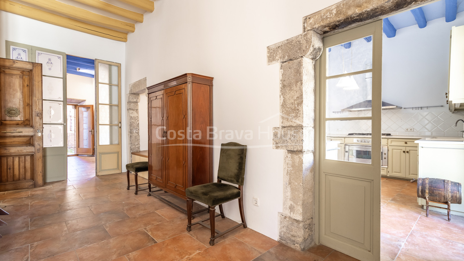 Casa rústica de pedra a Ullà