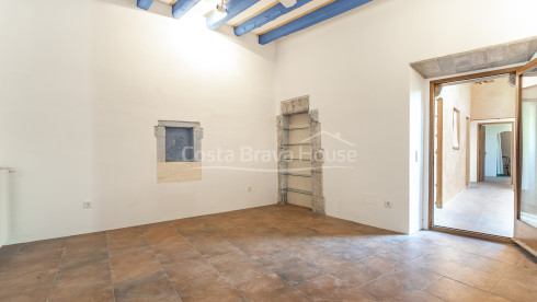 Casa rústica de pedra a Ullà