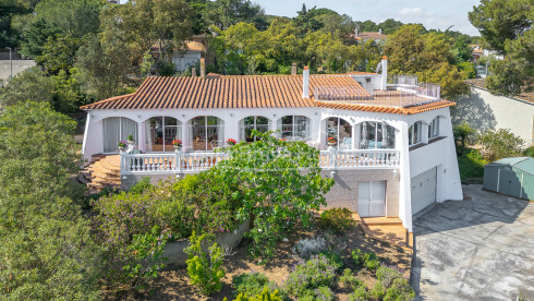Huis in Pals met tuin en privacy