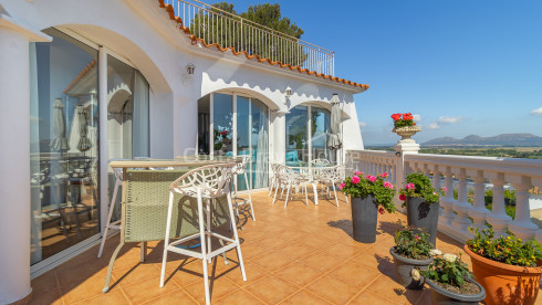 Casa en Pals con jardín y privacidad