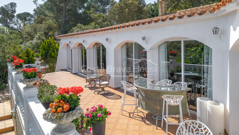House in Pals with garden and privacy