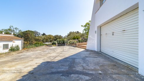 House in Pals with garden and privacy