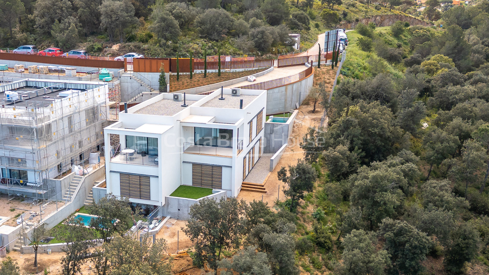 Casa de luxe d´obra nova amb jardí i piscina a Begur
