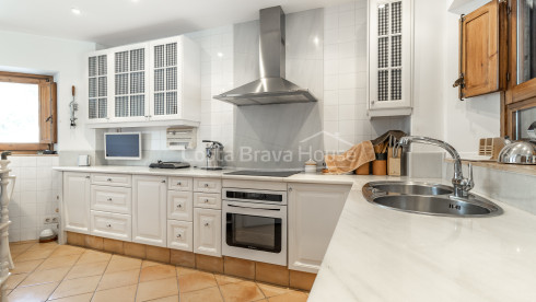 Casa con piscina en Torrent, Baix Empordà