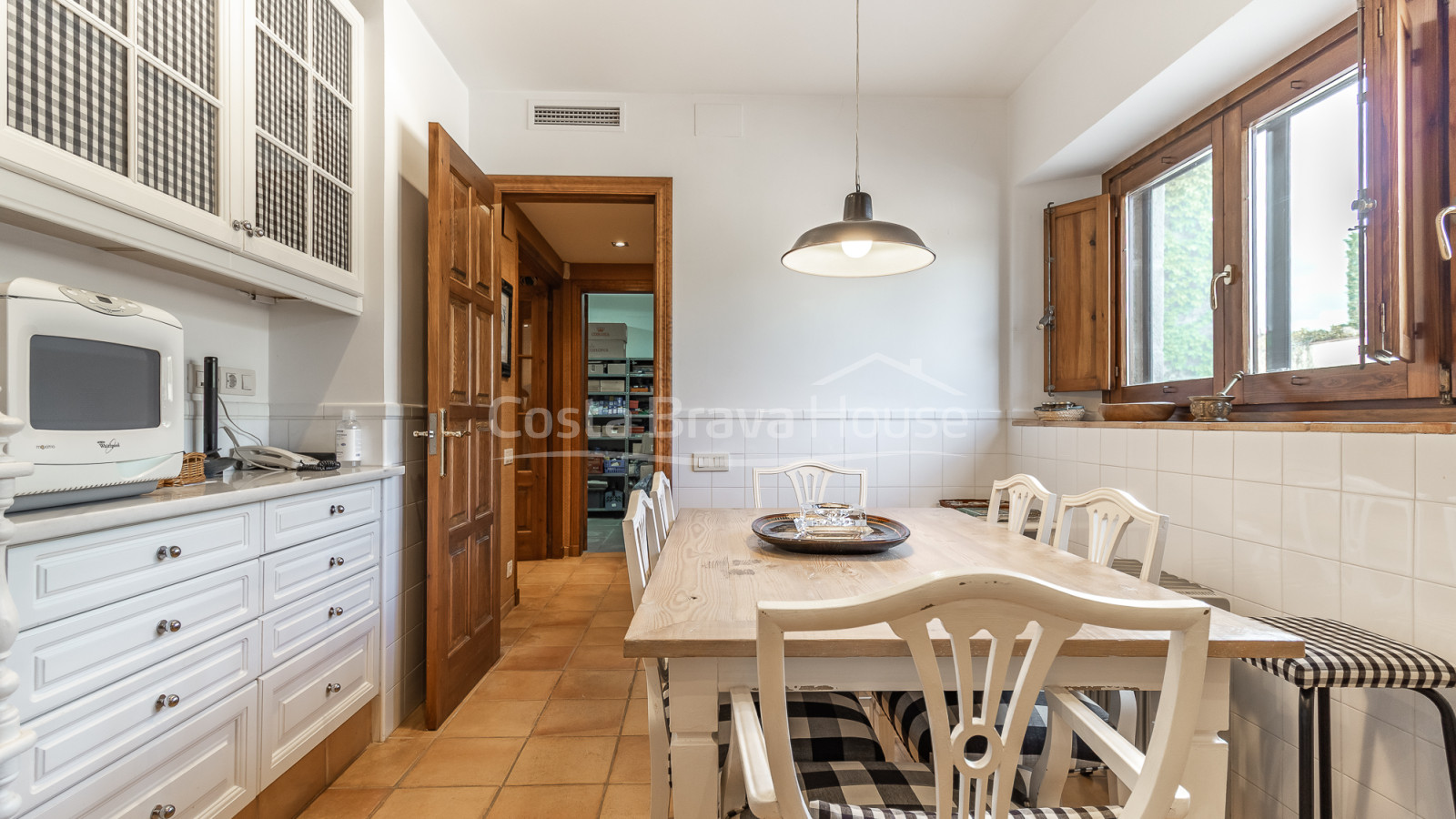 Casa con piscina en Torrent, Baix Empordà