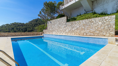Exclusief appartement met zeezicht in La Borna, Begur