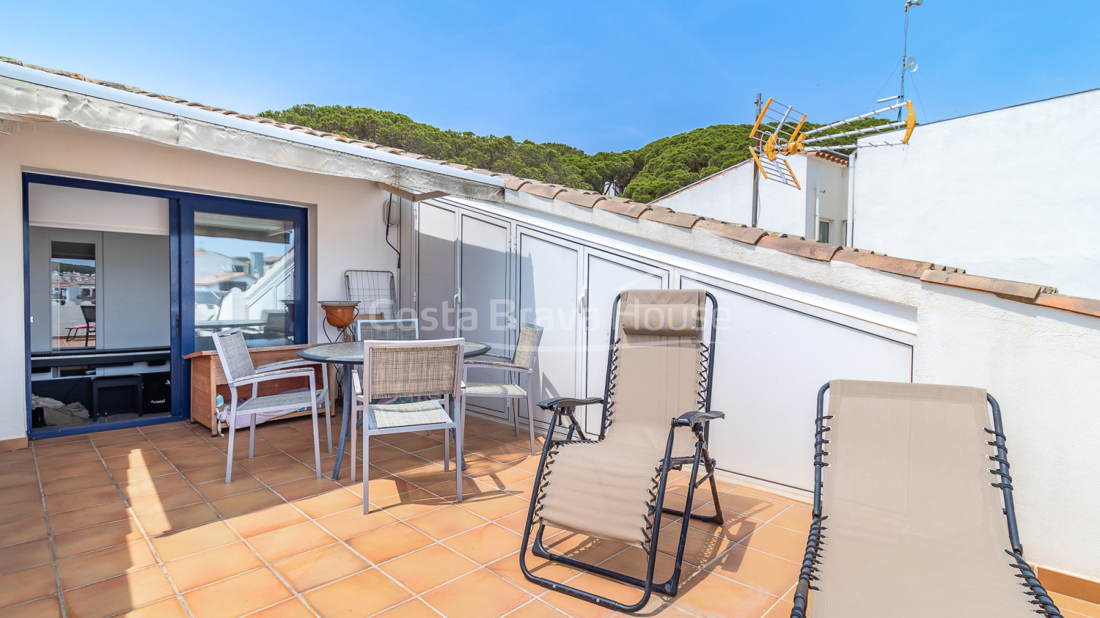 Maison à vendre à Calella avec vue sur la mer