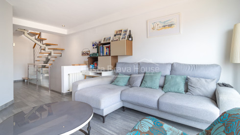 Maison à vendre à Calella avec vue sur la mer