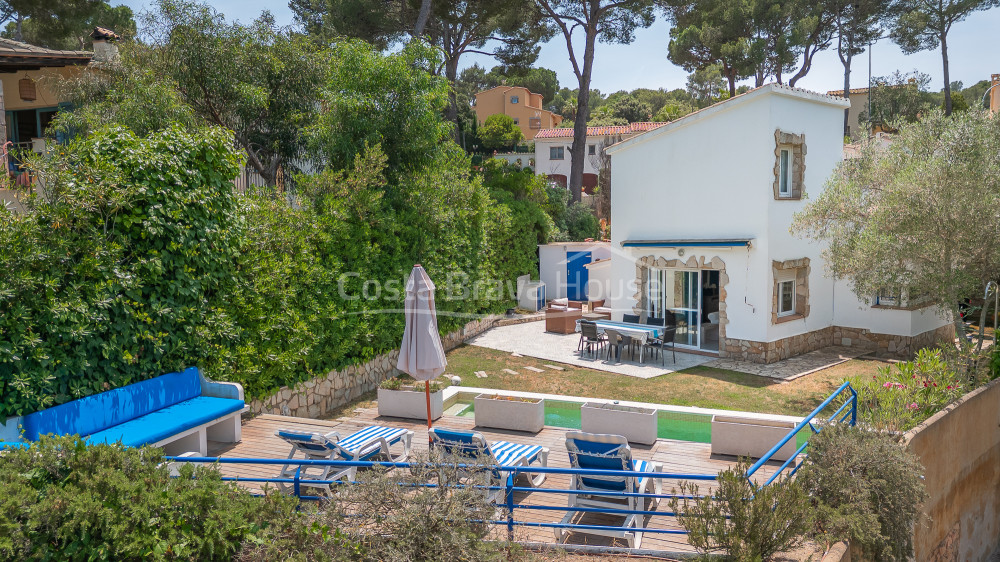 House for sale with pool in Tamariu