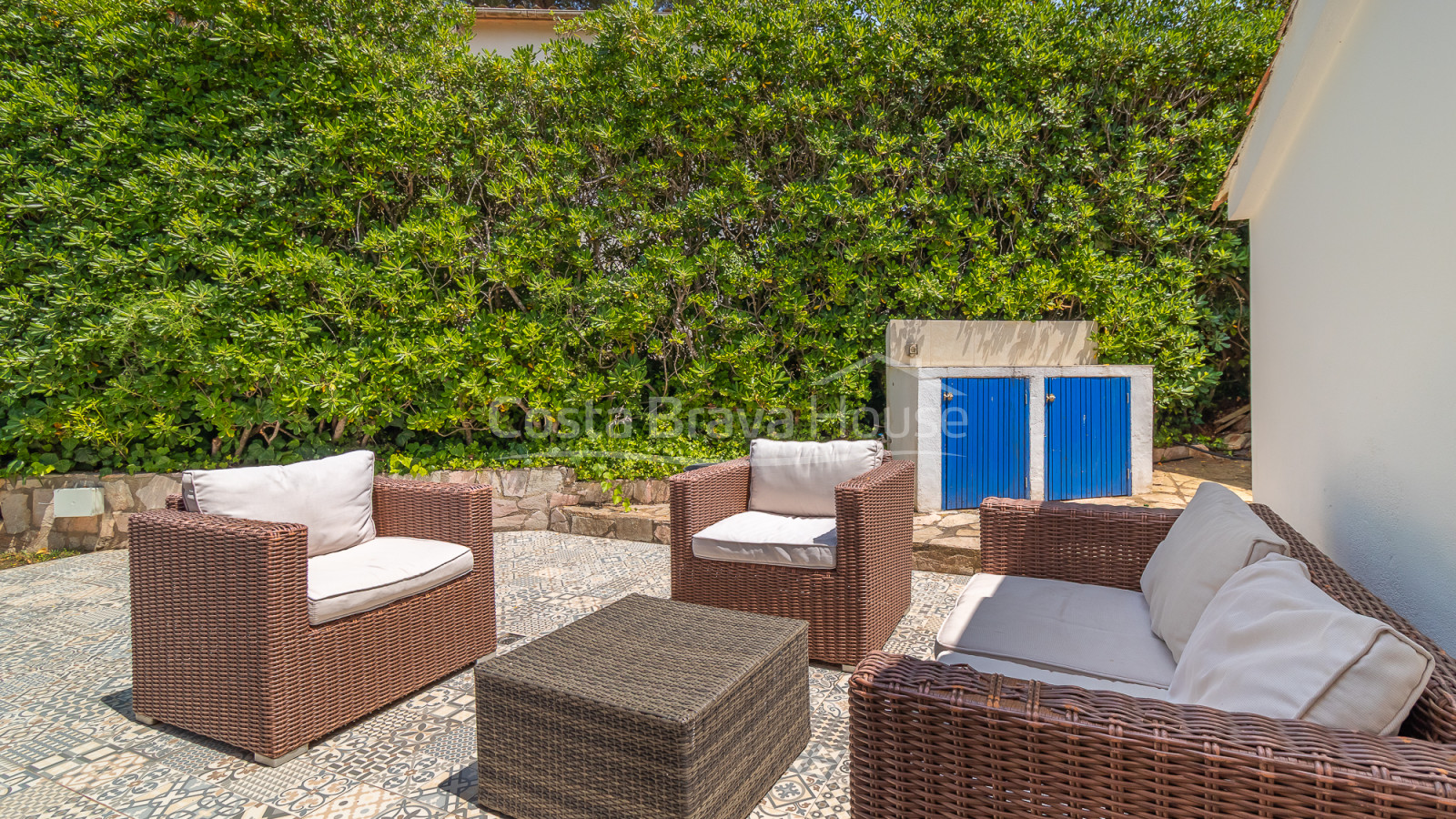 House for sale with pool in Tamariu