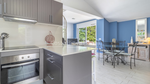 House for sale with pool in Tamariu