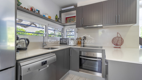 House for sale with pool in Tamariu