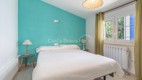 House for sale with pool in Tamariu
