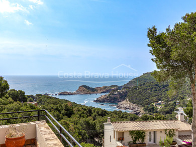 Maison à vendre avec terrasse de 85 m² et vue sur la mer à Aiguafreda, Begur