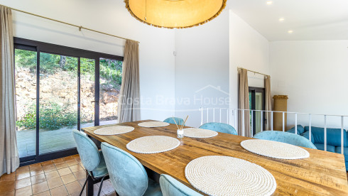 Huis te koop in Begur met zeezicht