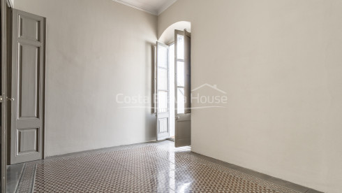 Maison moderniste à vendre dans le centre de Palafrugell