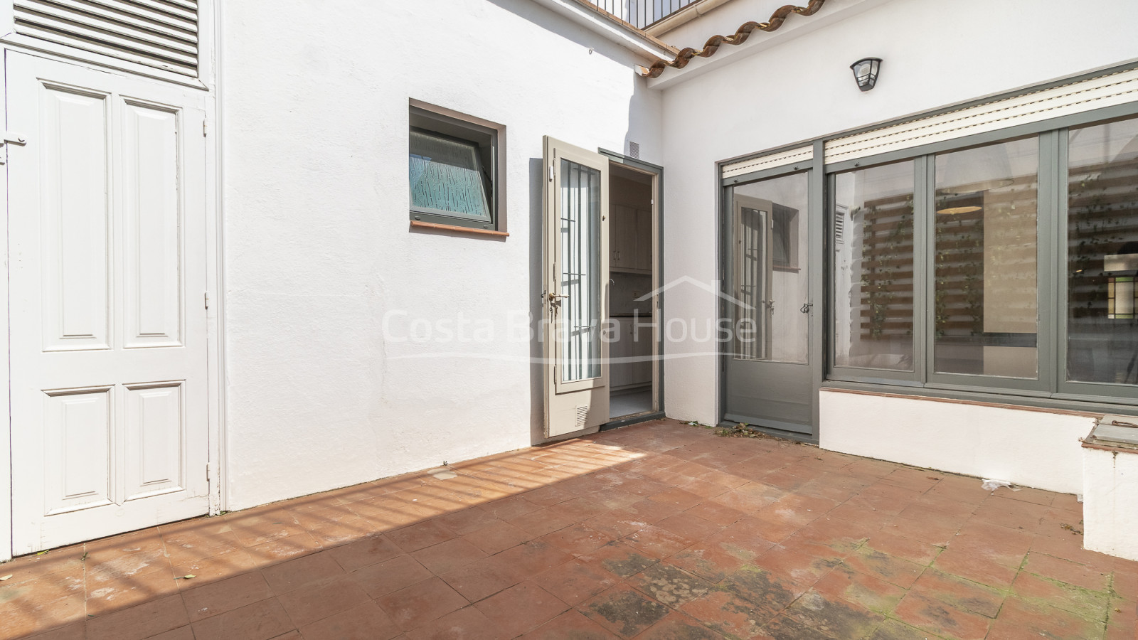 Maison moderniste à vendre dans le centre de Palafrugell
