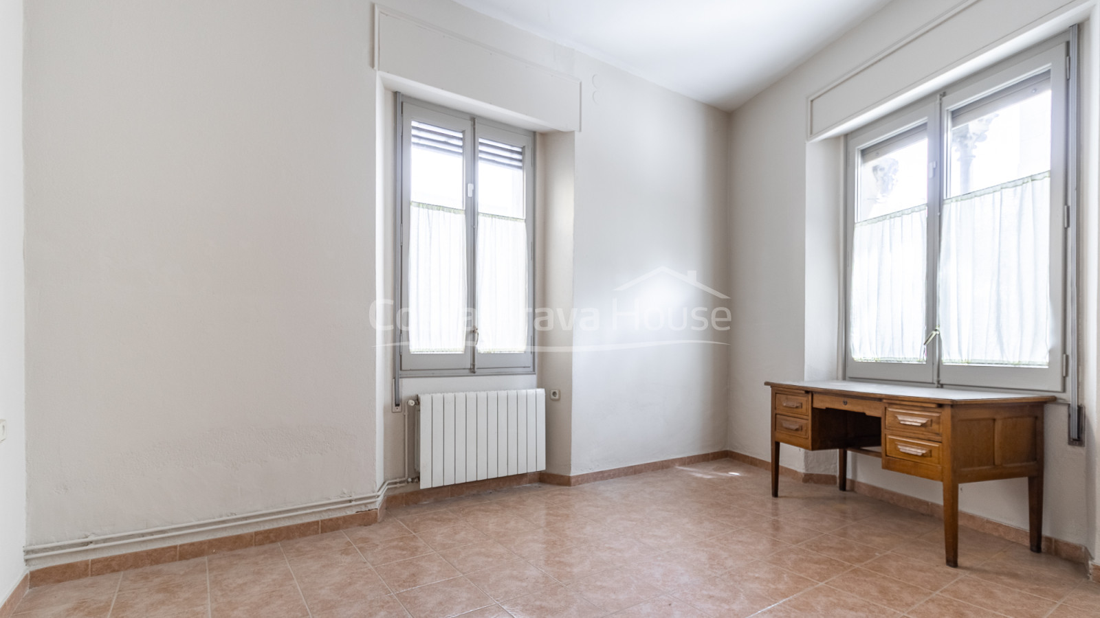 Maison moderniste à vendre dans le centre de Palafrugell