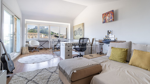 House in Begur with views of the castle