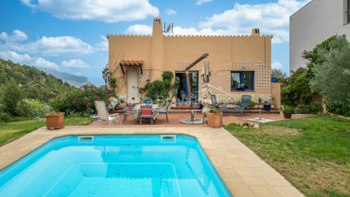 Casa con vistas al mar y piscina en Aiguablava