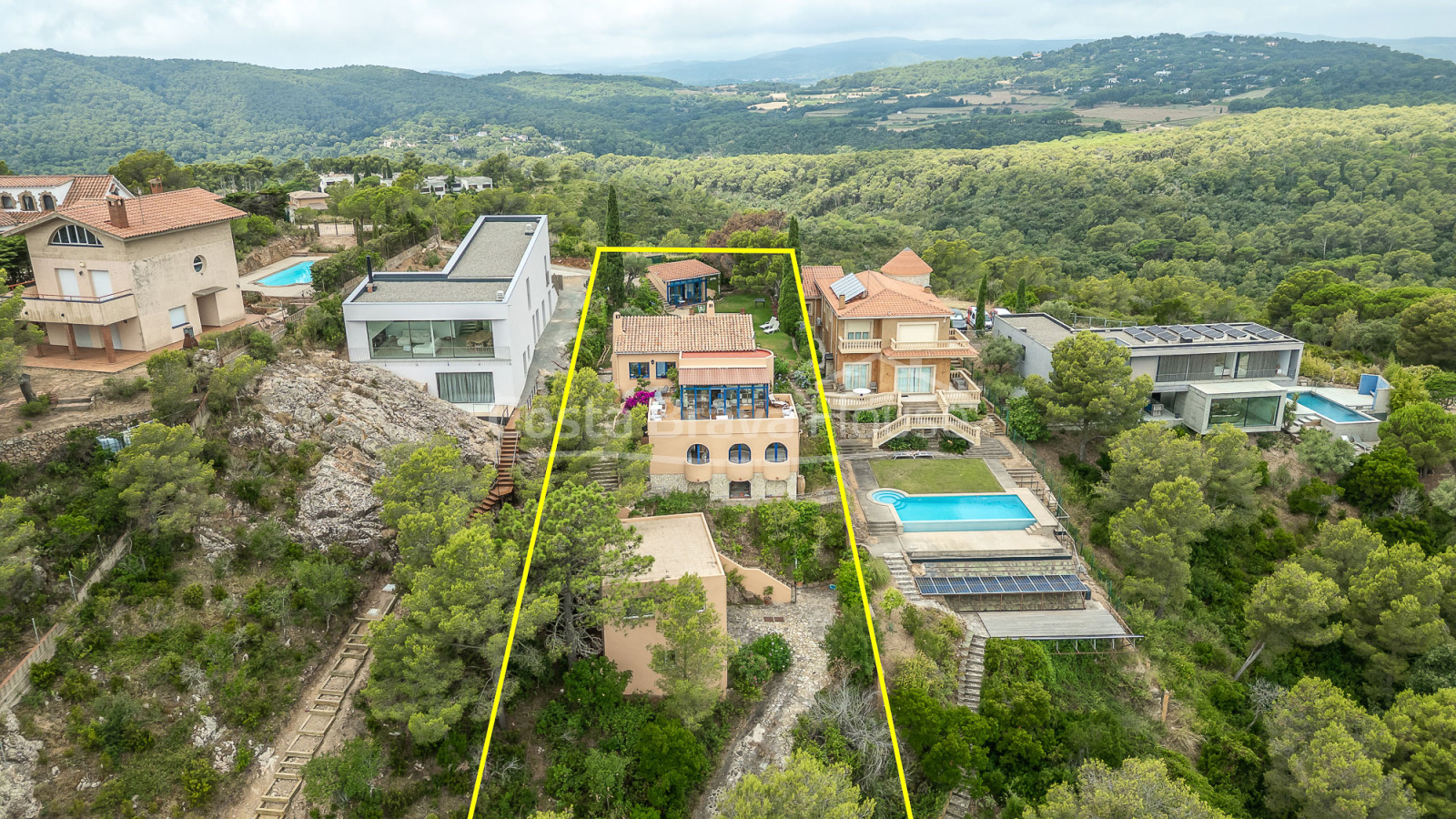 Casa con vistas al mar y piscina en Aiguablava