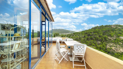Casa con vistas al mar y piscina en Aiguablava