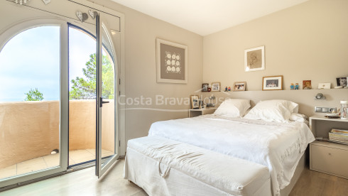 Casa con vistas al mar y piscina en Aiguablava