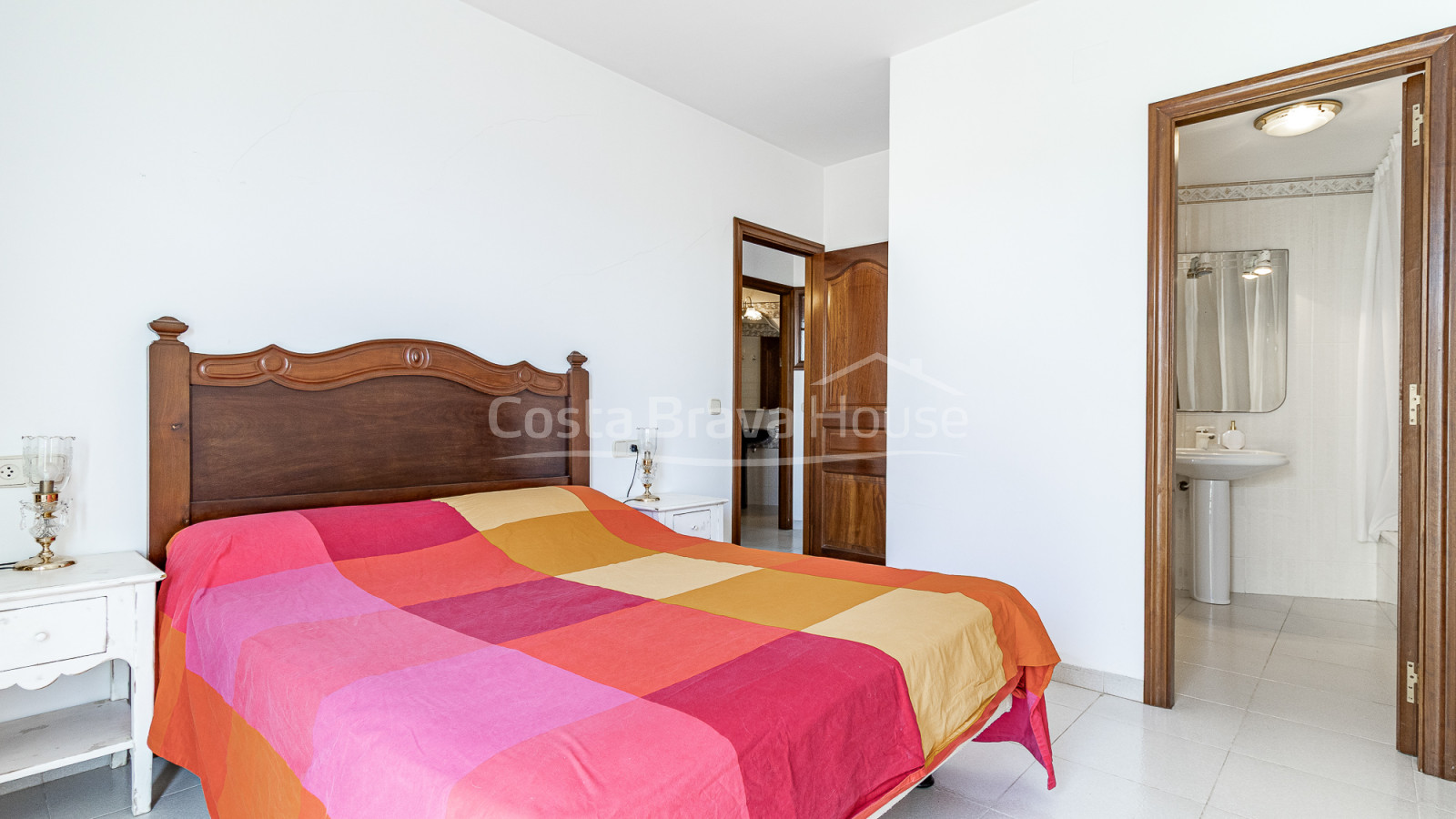 Maison à côté de la plage de Port Bo avec vue sur la mer